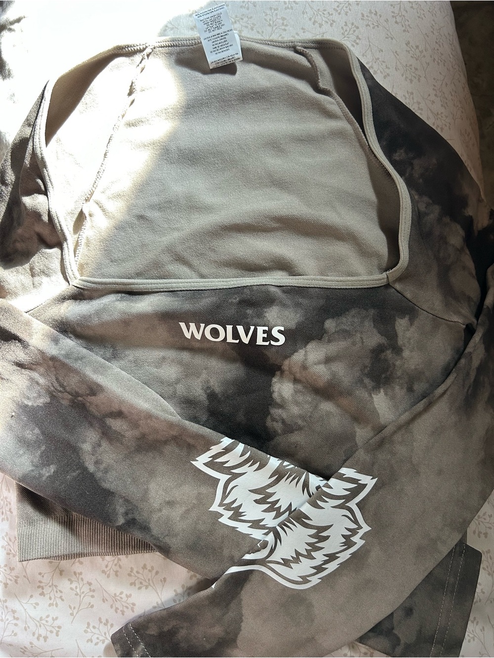Darc Sport Gray Tie-Dye Tank Top with White Wolves Graphic